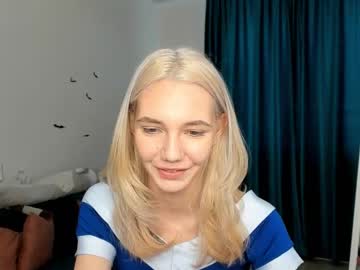Naked cam girl mi_mi_molly image #4055041