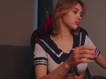 Naked cam girl angella_kleee image #3227162