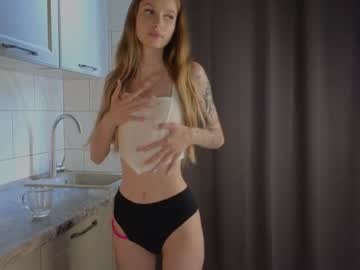 Naked cam girl anitaholmes image #4015423