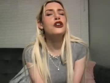 Naked cam girl atherealle image #1668473