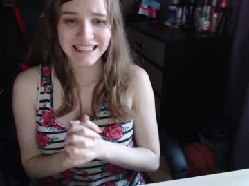 Naked cam girl tomato_tease image #1824010