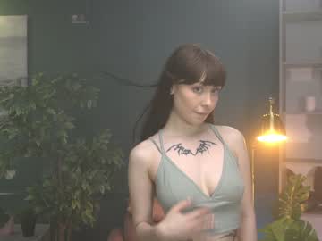 Naked cam girl ella_knockers_xl image #2021576