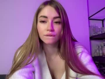 Naked cam girl strawberryjamx image #3545247