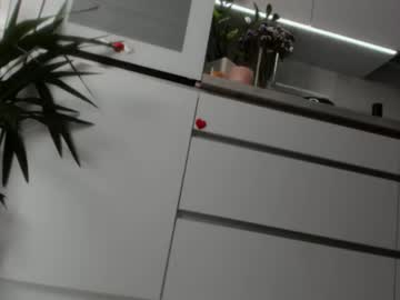 Naked cam girl meryfoxxx image #2494778
