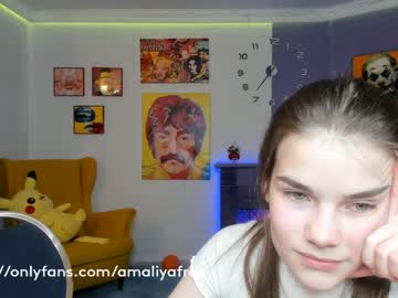 Naked cam girl amelia__williams image #880368