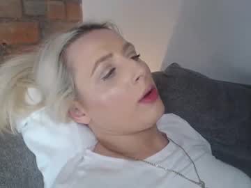 Naked cam couple deepthroat_slut image #1047153