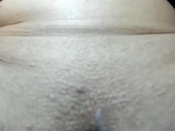 Naked cam girl 9harlotte99 image #2693433