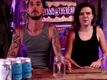 Naked cam couple honeyand_thebear image #1918722