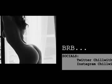 Naked cam girl chillwithkira image #2663387