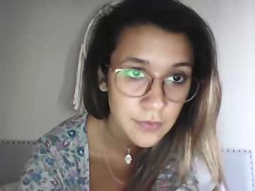 Naked cam girl brazilliantease image #147440