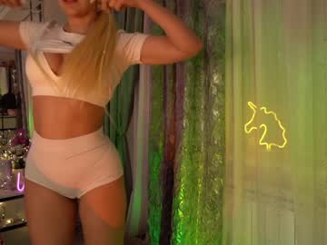 Naked cam girl sweety_rinushka_ image #3351124