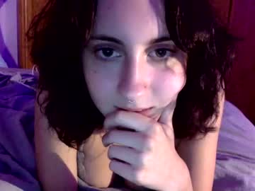 Naked cam girl gonnanuut image #2484817