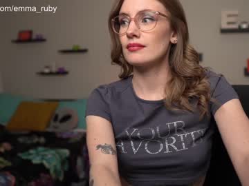 Naked cam girl emma_ruby image #3546553