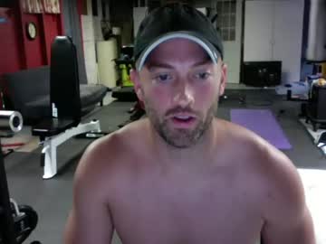 fitmusclerunner69 naked cam