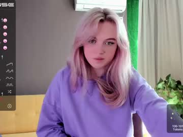 Naked cam girl small_blondee image #1617485