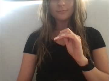 grace_roux naked cam