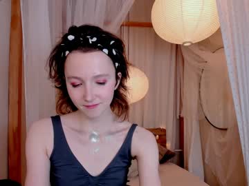 Naked cam girl hailiemills image #3037622