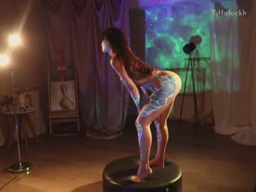 Naked cam girl tifalock_ image #3846529