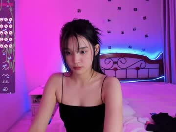 Naked cam girl aisneon image #1611180
