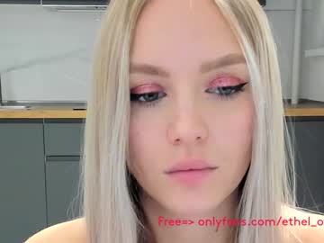 Naked cam girl ethell_alen_ image #3192949