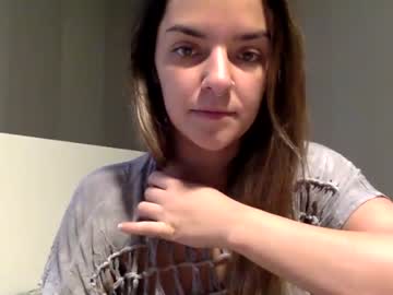 Naked cam girl ella_boo image #737104