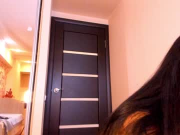 Naked cam girl akino_17 image #1340156