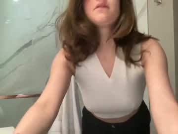 Naked cam girl pootie_tangs_ex image #1472421
