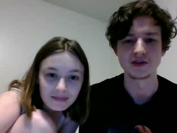 Naked cam couple leojamie image #503393