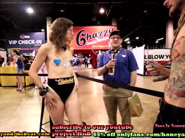 Naked cam couple honeyand_thebear image #1671560