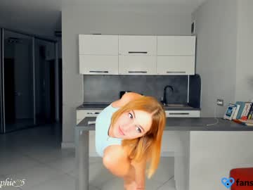 Naked cam girl sophie_5 image #2564234