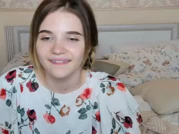 Naked cam girl solla_q image #25723