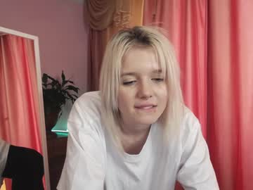 Naked cam girl joycewoker image #2378600