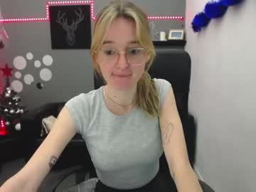 Naked cam girl amyy_girl image #1001325