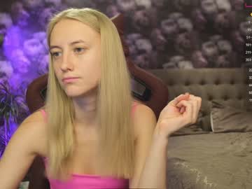Naked cam girl angeellina image #2676126