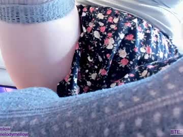 Naked cam girl in_tune image #943215