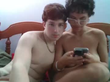 Naked cam couple strawberrybae2 image #3010342