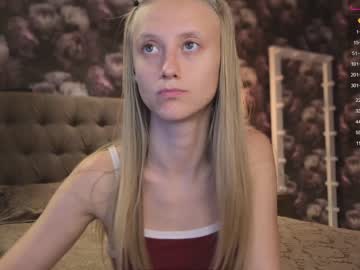 Naked cam girl angeellina image #2318816