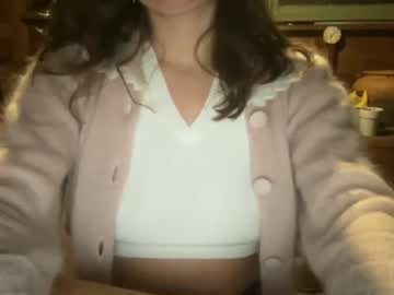 Naked cam girl pootie_tangs_ex image #1494140