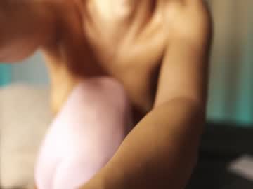 Naked cam girl star_gazing image #1896154