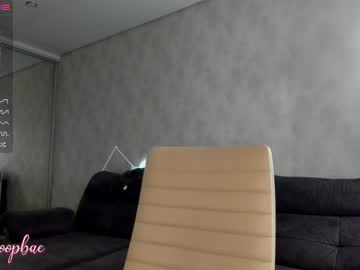 Naked cam girl tia__moon image #1484036