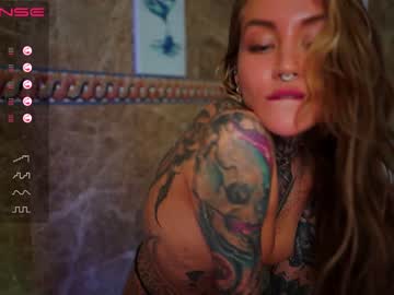 Naked cam girl nickyneck image #3879676