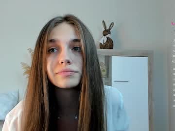 whitneyfarro naked cam