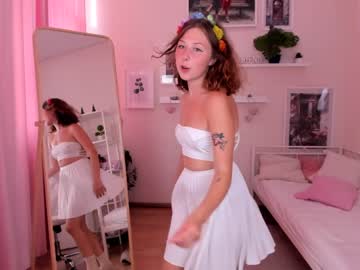 Naked cam couple lottie_shine image #2525360