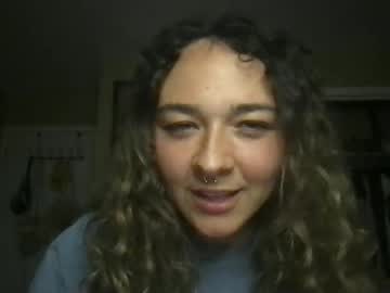 Naked cam girl luvrgurl2 image #4010917