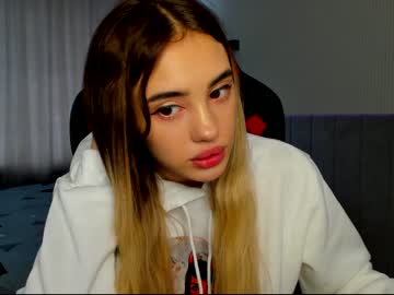 Naked cam girl angella_kleee image #1890803
