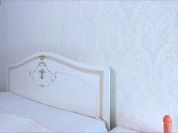 Naked cam girl akura_01 image #1163475