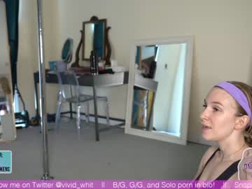 Naked cam girl vivid_whit image #1828784