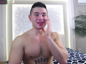 Naked cam man arilas_ image #540469