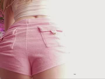 Naked cam girl clementine__ image #2917049