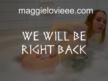 Naked cam girl maggielovieee image #1091287